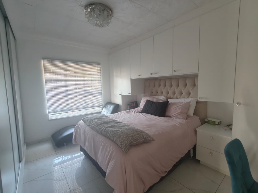 3 Bedroom Property for Sale in Boschdal North West